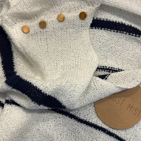 Women’s Stitch Fix Exclusive August Mist Sweater Small - Picture 4 of 6